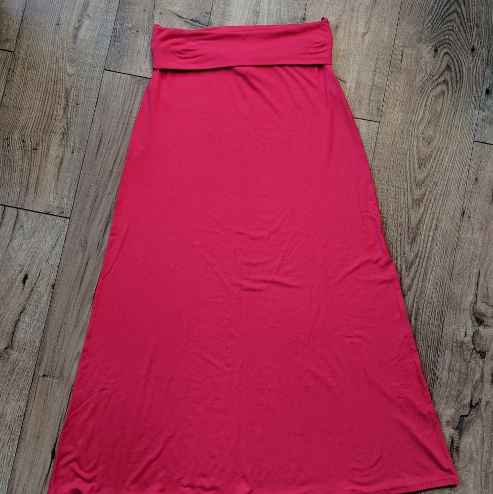 Azules Size Large Coral Maxi Skirt